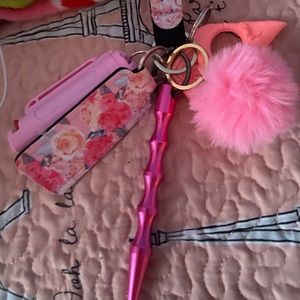 Safety self defense keychain